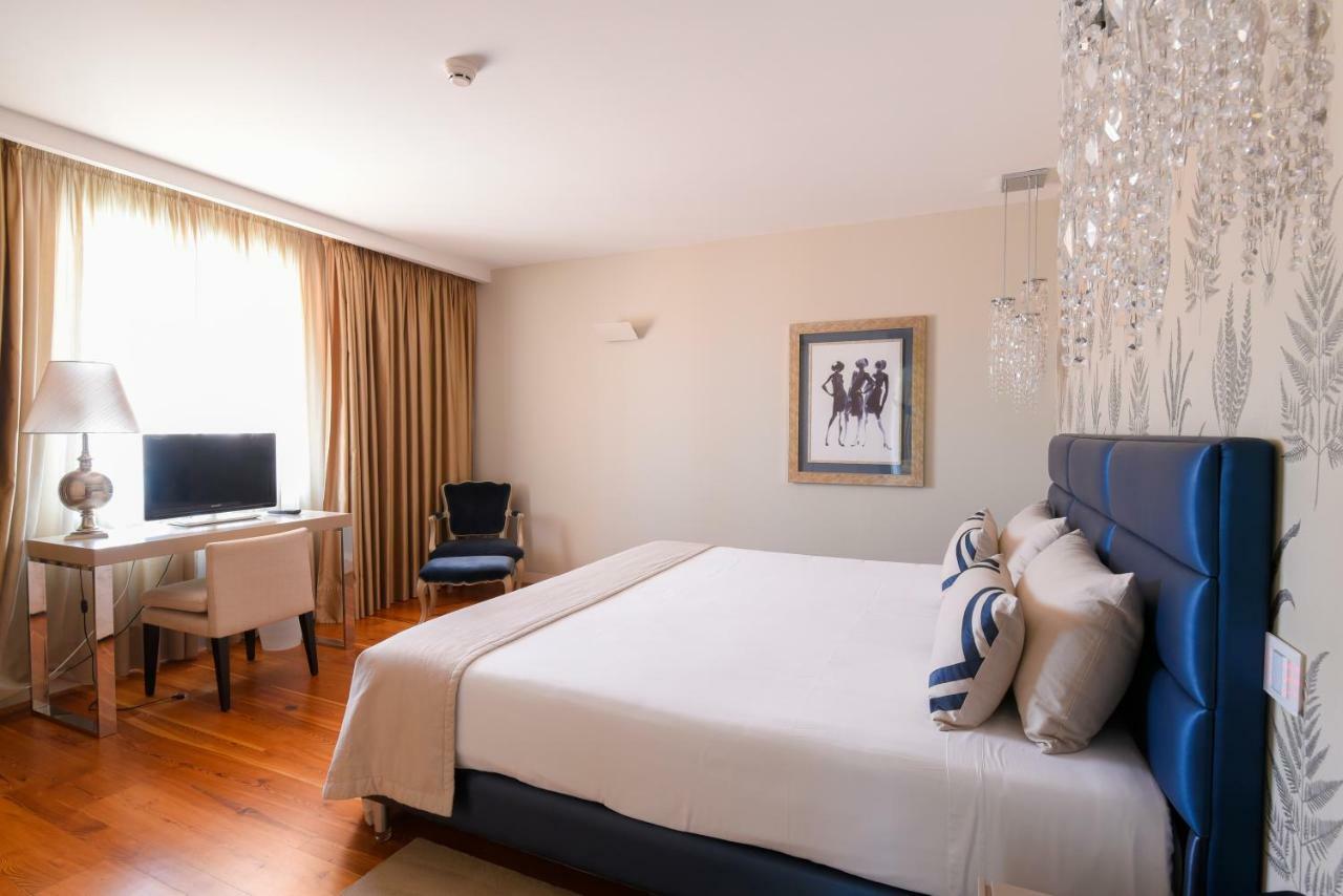 Sundial Gardens & Suites Sandim Εξωτερικό φωτογραφία