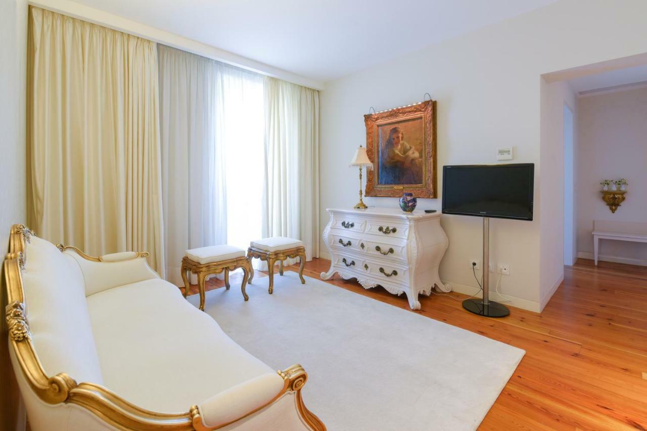 Sundial Gardens & Suites Sandim Εξωτερικό φωτογραφία