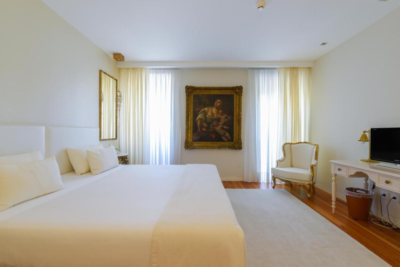 Sundial Gardens & Suites Sandim Εξωτερικό φωτογραφία