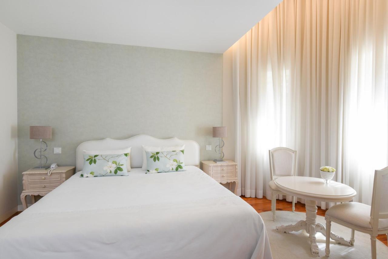 Sundial Gardens & Suites Sandim Εξωτερικό φωτογραφία